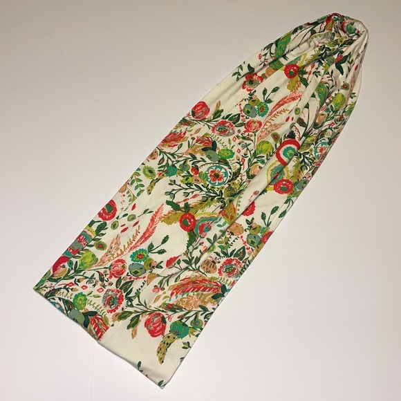 Halo Handmade Multicoloured Floral Infinity Scarf - Picture 5 of 8